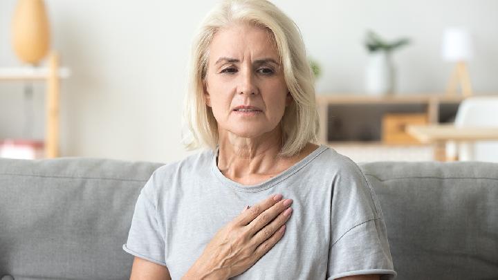 女性性生活后乳房胀痛是什么回事?女性性生活乳房胀痛是这几个因素导致